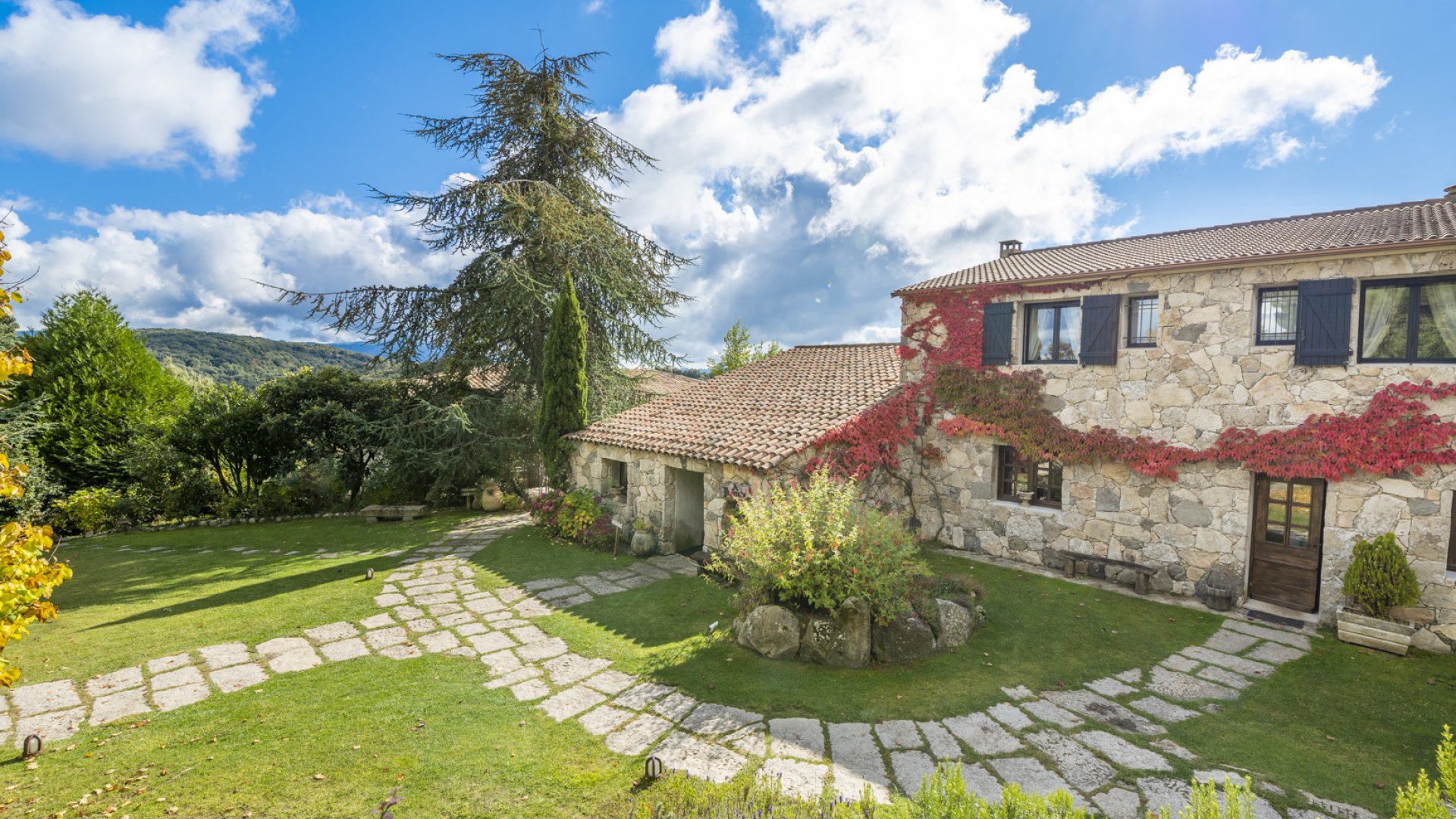 Coffret Cadeau en Corse | FERME - AUBERGE A PIGNATA à LEVIE